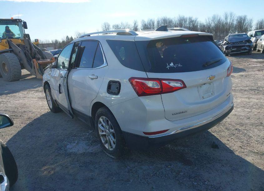 Photo 3 of 2018 Chevrolet Equinox LT (VIN 2GNAXSEV7J6107563)