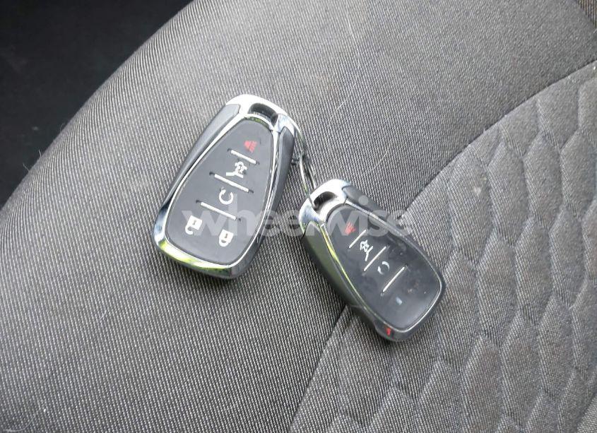 Photo 11 of 2018 Chevrolet Equinox LT (VIN 2GNAXSEV7J6159467)