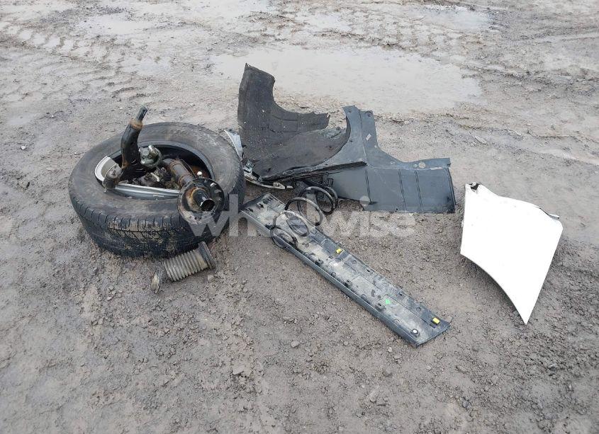 Photo 12 of 2018 Chevrolet Equinox LT (VIN 2GNAXSEV7J6159467)