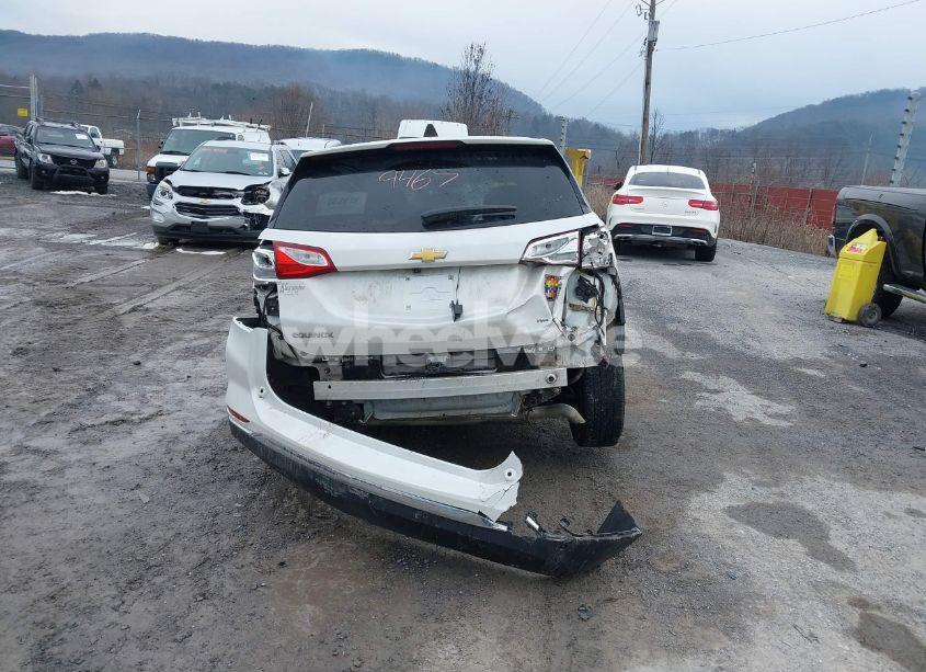 Photo 17 of 2018 Chevrolet Equinox LT (VIN 2GNAXSEV7J6159467)