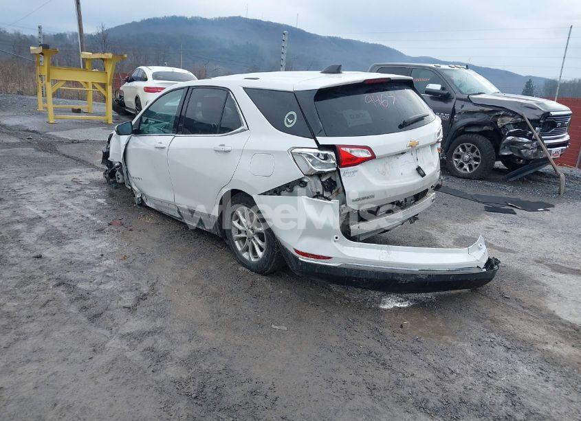 Photo 3 of 2018 Chevrolet Equinox LT (VIN 2GNAXSEV7J6159467)