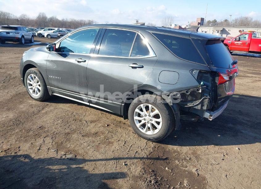 Photo 3 of 2018 Chevrolet Equinox LT (VIN 2GNAXSEV7J6178214)