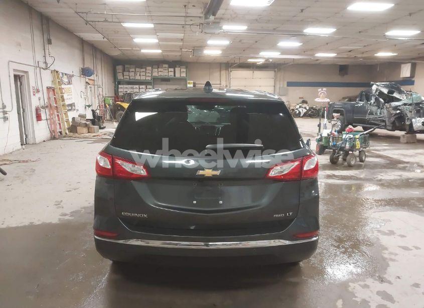 Photo 16 of 2018 Chevrolet Equinox LT (VIN 2GNAXSEV7J6201796)