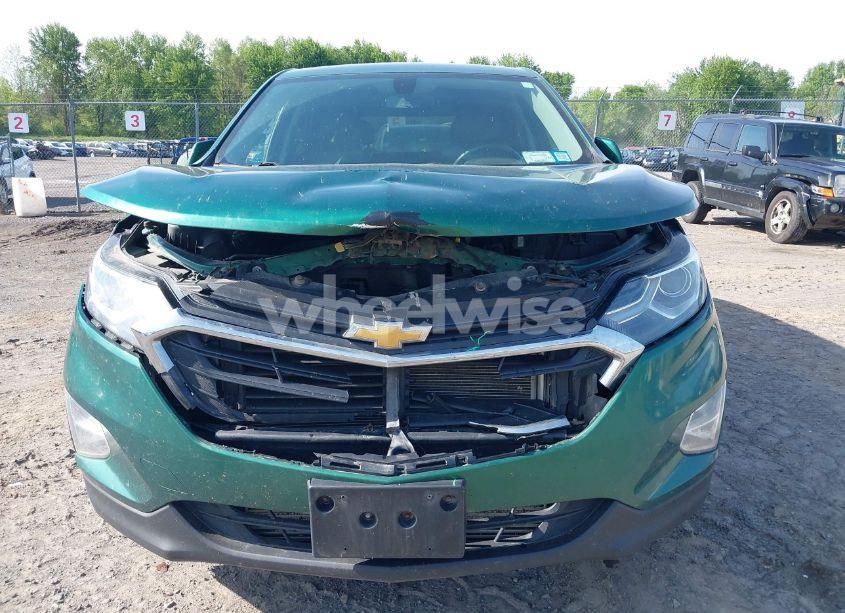 Photo 6 of 2018 Chevrolet Equinox LT (VIN 2GNAXSEV7J6215472)