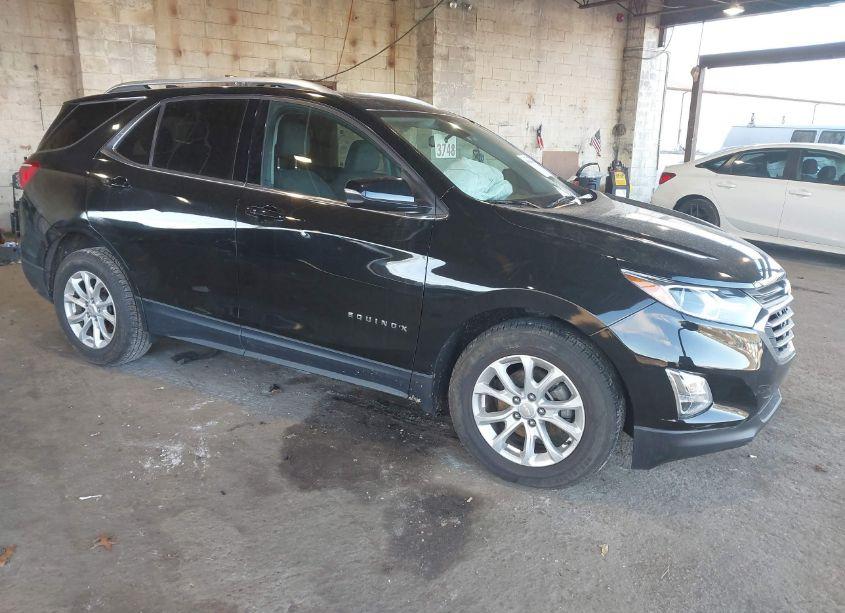 2018 Chevrolet Equinox LT (VIN 2GNAXSEV7J6230487) main photo
