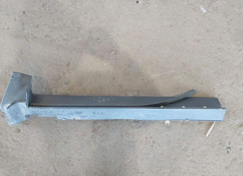 Photo 12 of 2018 Chevrolet Equinox LT (VIN 2GNAXSEV7J6230487)