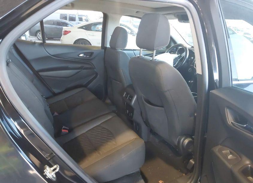 Photo 8 of 2018 Chevrolet Equinox LT (VIN 2GNAXSEV7J6230487)