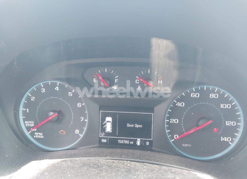 Photo 7 of 2018 Chevrolet Equinox LT (VIN 2GNAXSEV7J6242493)