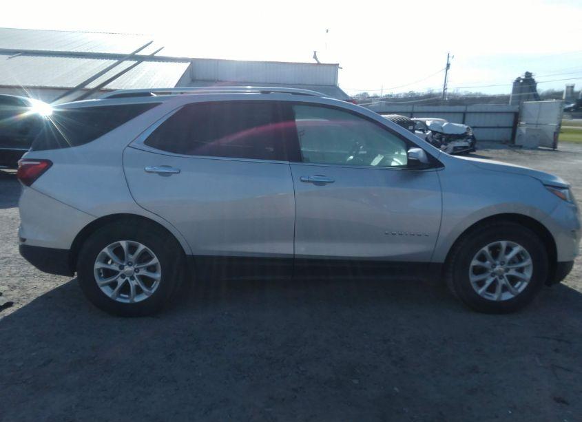 Photo 14 of 2018 Chevrolet Equinox LT (VIN 2GNAXSEV7J6245586)