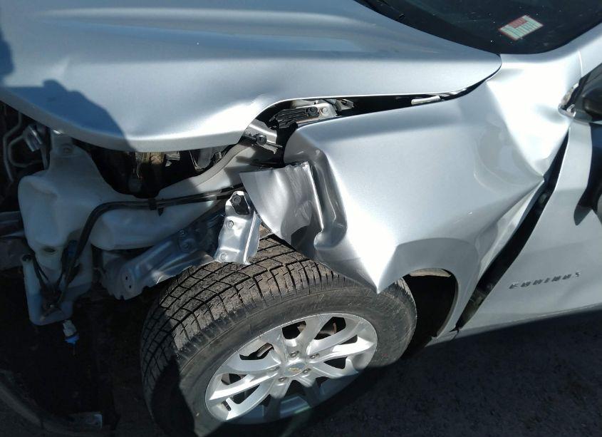 Photo 22 of 2018 Chevrolet Equinox LT (VIN 2GNAXSEV7J6245586)