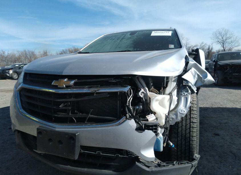 Photo 6 of 2018 Chevrolet Equinox LT (VIN 2GNAXSEV7J6245586)