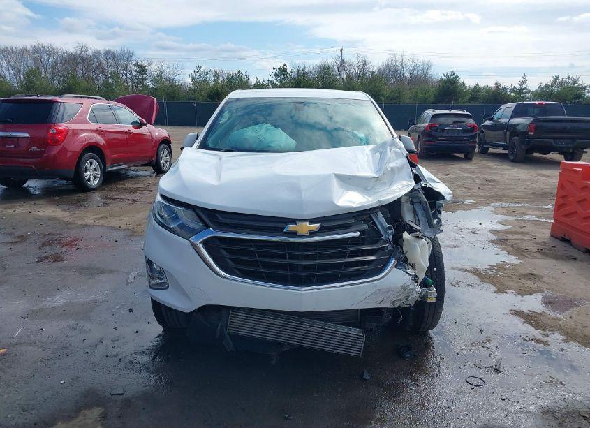 Photo 12 of 2018 Chevrolet Equinox LT (VIN 2GNAXSEV7J6258810)