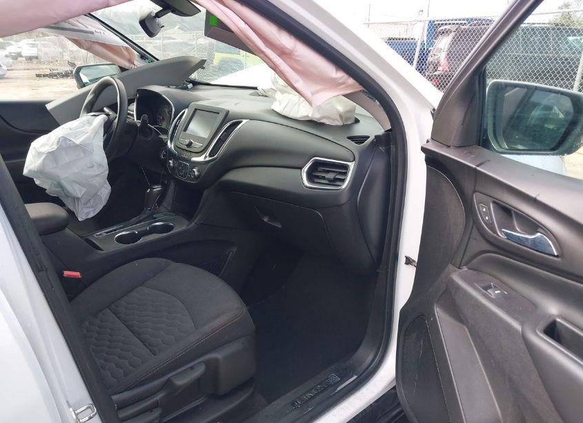 Photo 5 of 2018 Chevrolet Equinox LT (VIN 2GNAXSEV7J6258810)