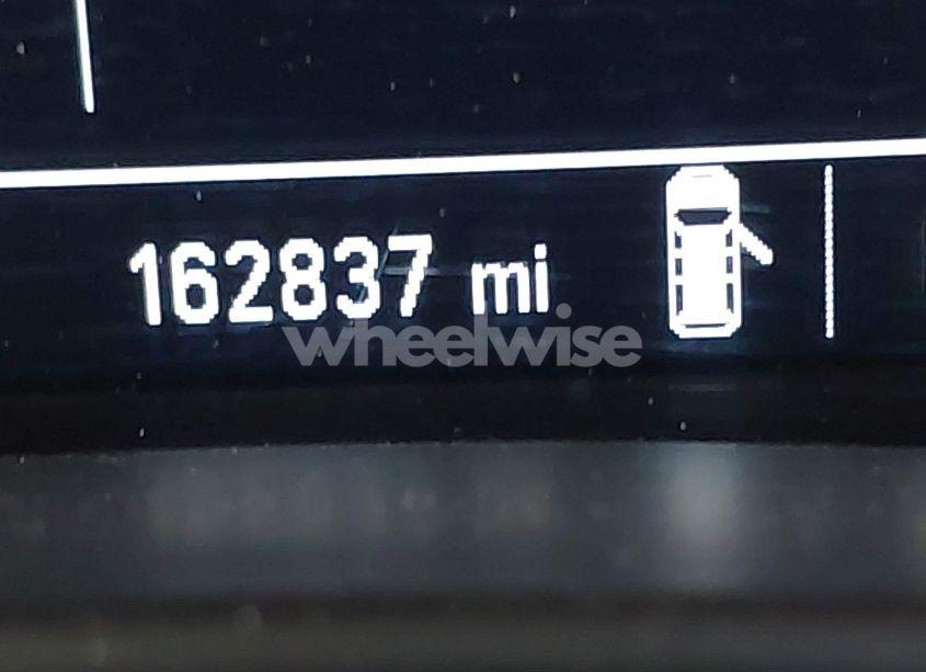 Photo 16 of 2018 Chevrolet Equinox LT (VIN 2GNAXSEV7J6259780)