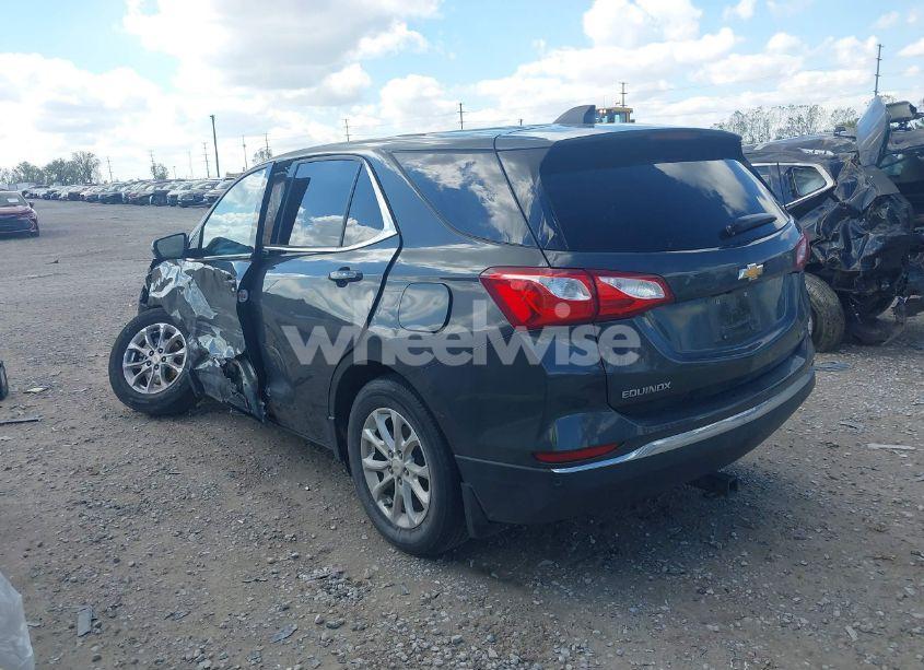 Photo 3 of 2018 Chevrolet Equinox LT (VIN 2GNAXSEV7J6259780)