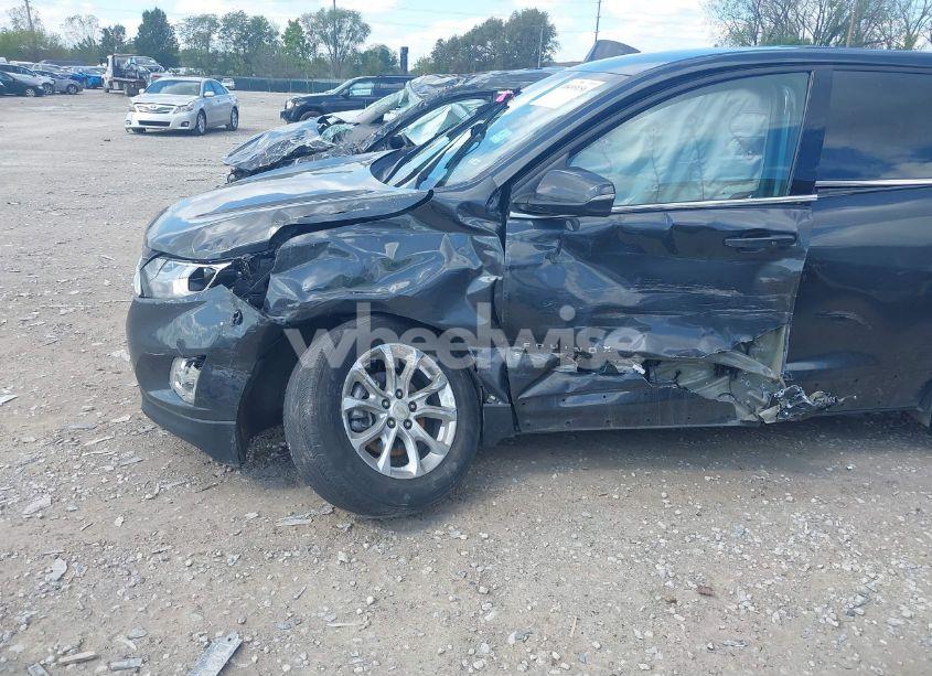 Photo 6 of 2018 Chevrolet Equinox LT (VIN 2GNAXSEV7J6259780)