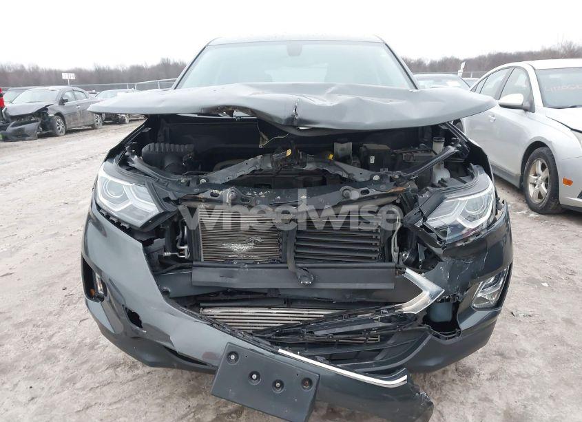 Photo 12 of 2018 Chevrolet Equinox LT (VIN 2GNAXSEV7J6277258)