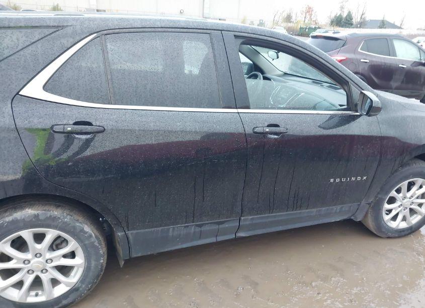 Photo 13 of 2018 Chevrolet Equinox LT (VIN 2GNAXSEV7J6310081)