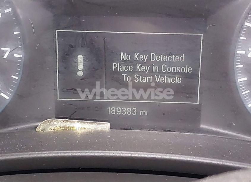 Photo 14 of 2018 Chevrolet Equinox LT (VIN 2GNAXSEV7J6332677)