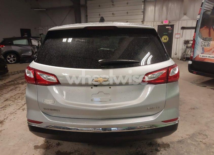 Photo 15 of 2018 Chevrolet Equinox LT (VIN 2GNAXSEV7J6332677)