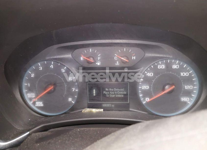 Photo 7 of 2018 Chevrolet Equinox LT (VIN 2GNAXSEV7J6332677)