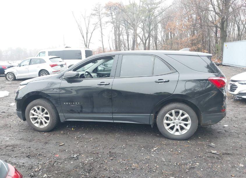 Photo 14 of 2019 Chevrolet Equinox LS (VIN 2GNAXSEV7K6251387)