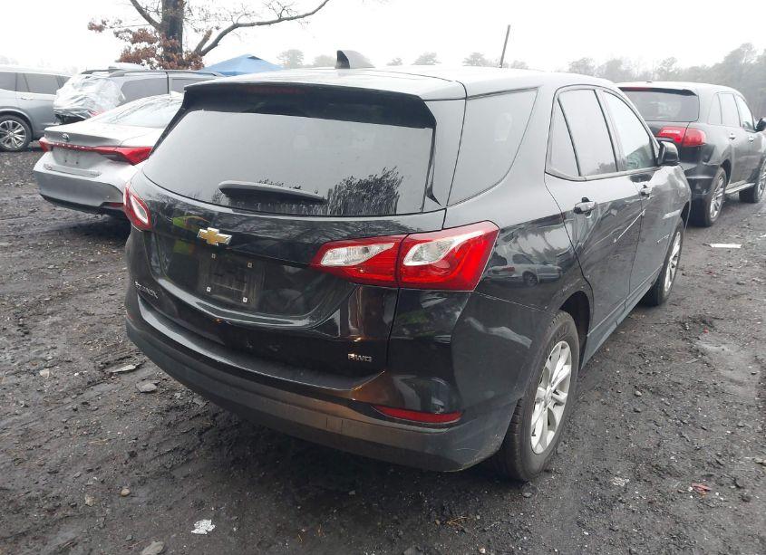 Photo 4 of 2019 Chevrolet Equinox LS (VIN 2GNAXSEV7K6251387)