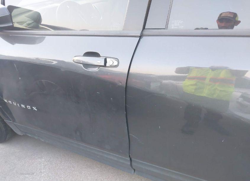 Photo 18 of 2019 Chevrolet Equinox LS (VIN 2GNAXSEV7K6268786)