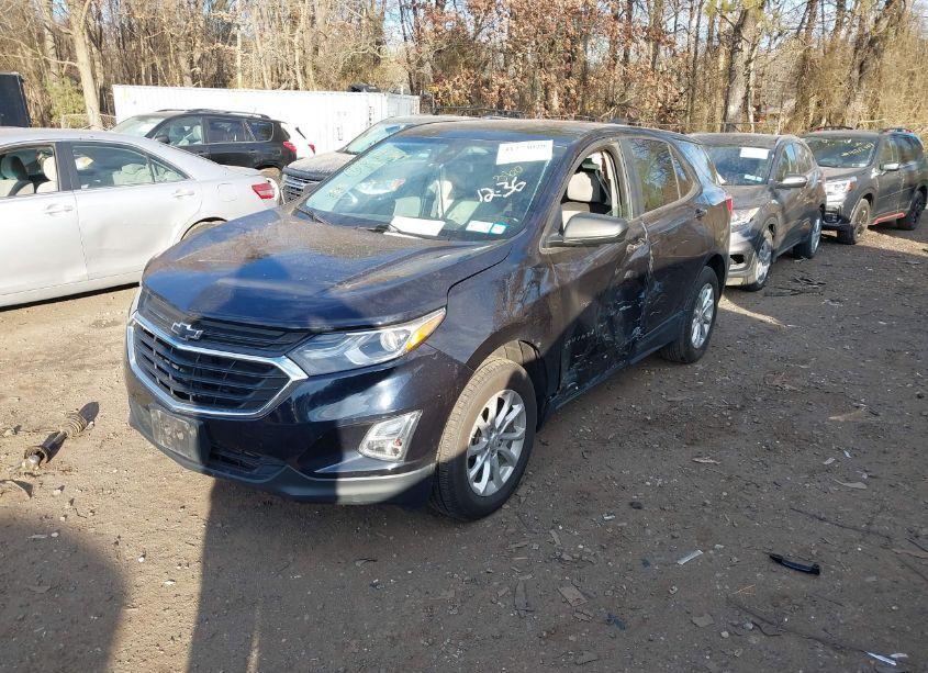 Photo 2 of 2020 Chevrolet Equinox AWD LS (VIN 2GNAXSEV7L6117058)