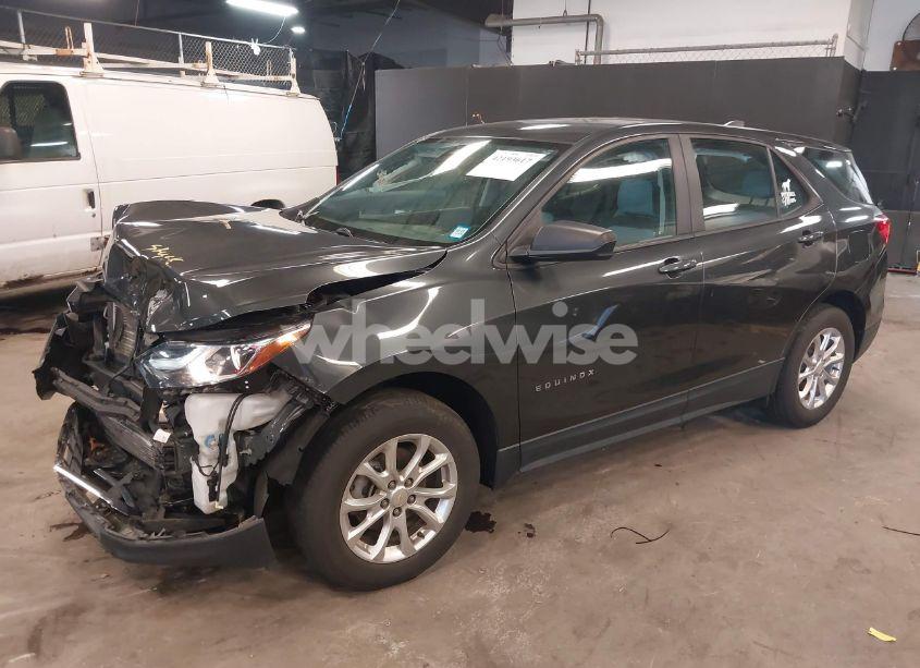 Photo 2 of 2020 Chevrolet Equinox AWD LS (VIN 2GNAXSEV7L6271124)