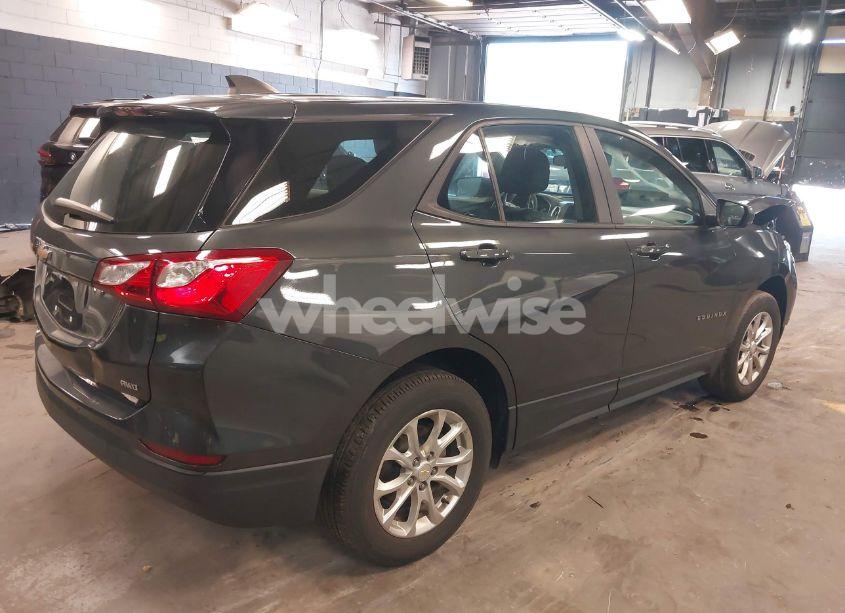 Photo 4 of 2020 Chevrolet Equinox AWD LS (VIN 2GNAXSEV7L6271124)