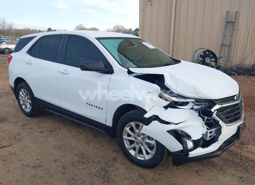 2020 Chevrolet Equinox AWD LS (VIN 2GNAXSEV7L6285623) main photo
