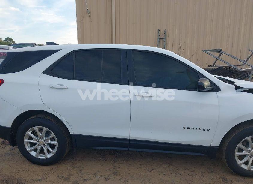 Photo 13 of 2020 Chevrolet Equinox AWD LS (VIN 2GNAXSEV7L6285623)