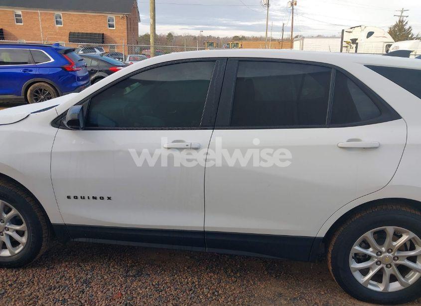 Photo 14 of 2020 Chevrolet Equinox AWD LS (VIN 2GNAXSEV7L6285623)