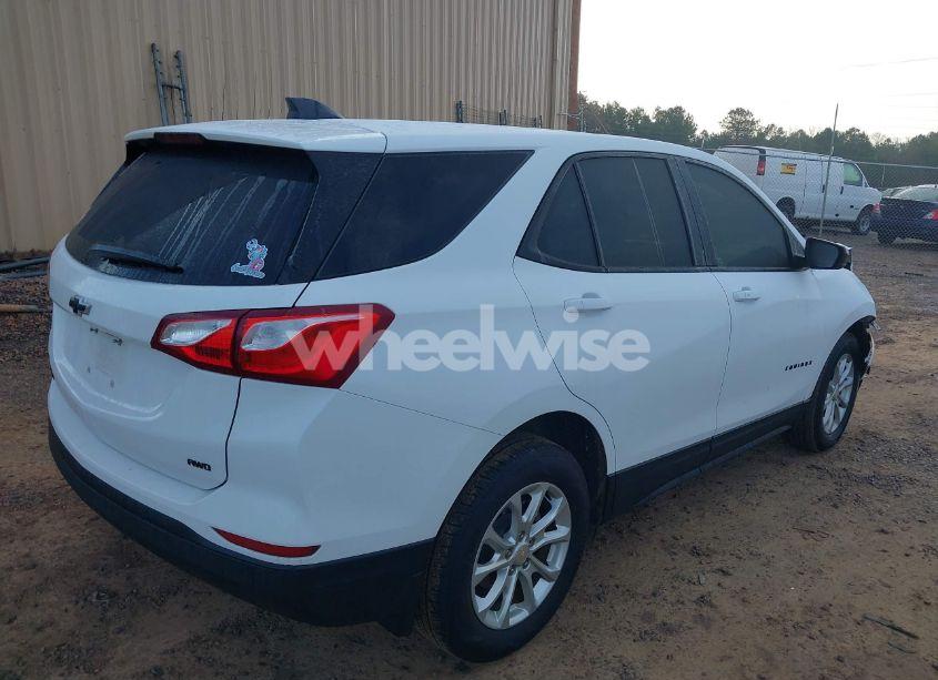 Photo 4 of 2020 Chevrolet Equinox AWD LS (VIN 2GNAXSEV7L6285623)