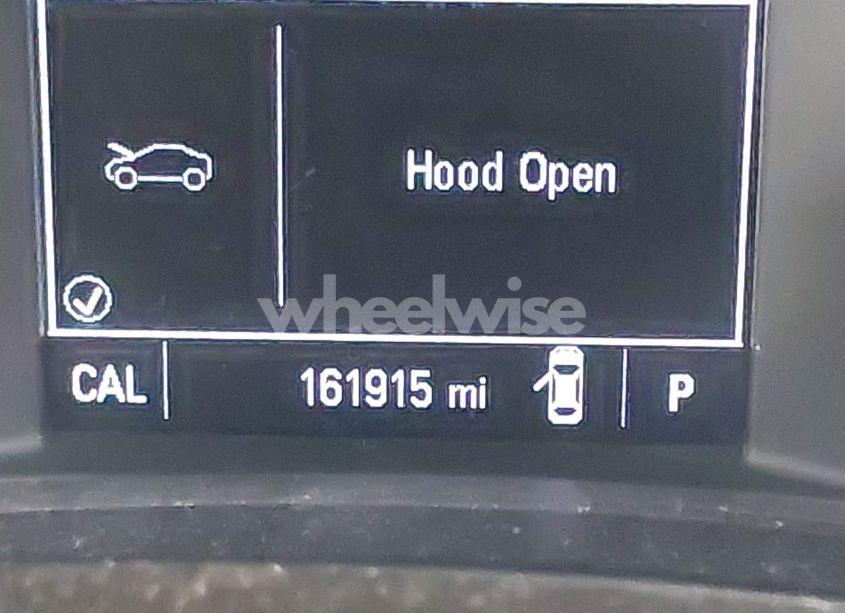 Photo 16 of 2018 Chevrolet Equinox LT (VIN 2GNAXSEV8J6136585)