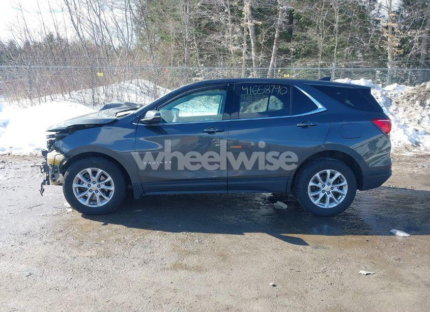Photo 14 of 2018 Chevrolet Equinox LT (VIN 2GNAXSEV8J6215612)