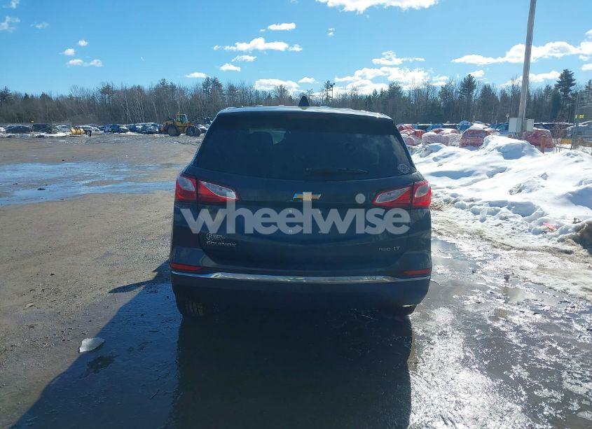 Photo 16 of 2018 Chevrolet Equinox LT (VIN 2GNAXSEV8J6215612)