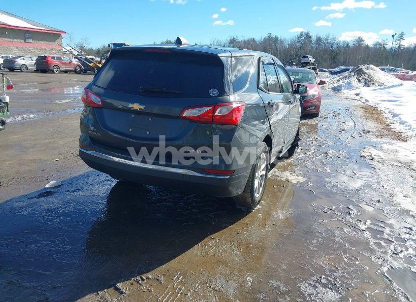 Photo 4 of 2018 Chevrolet Equinox LT (VIN 2GNAXSEV8J6215612)
