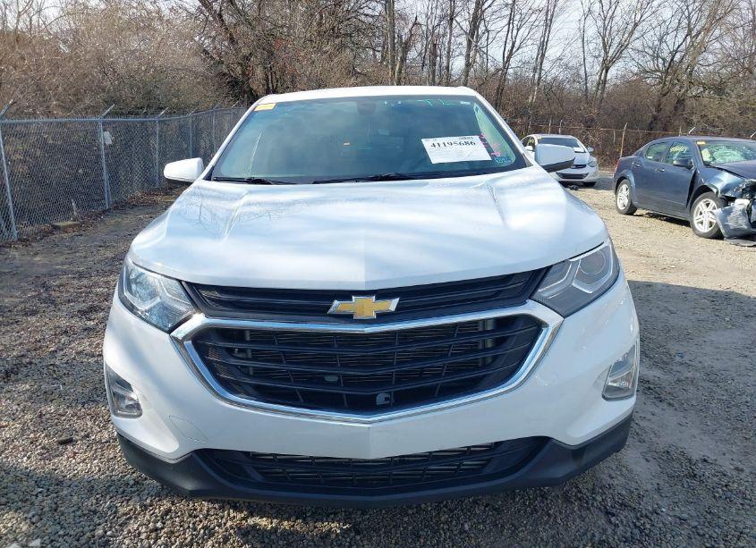 Photo 13 of 2018 Chevrolet Equinox LT (VIN 2GNAXSEV8J6230742)