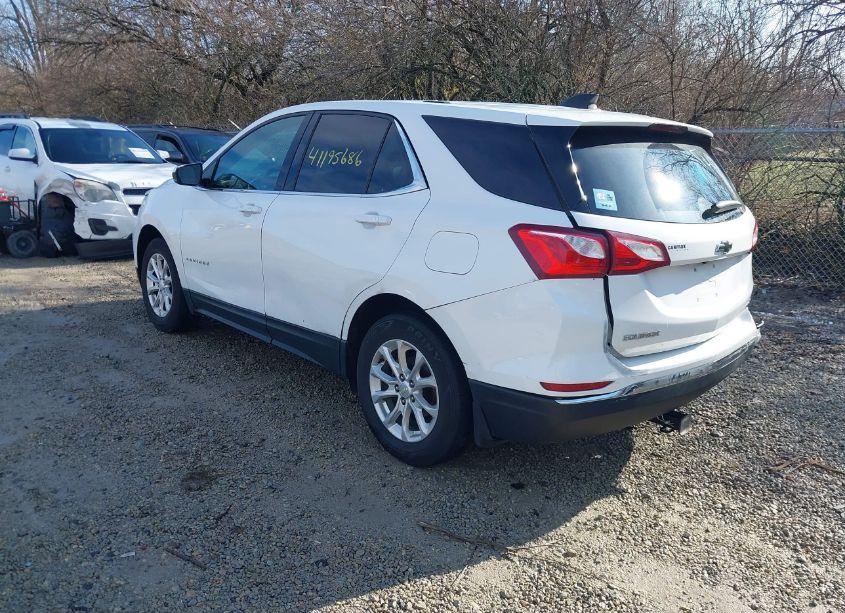 Photo 3 of 2018 Chevrolet Equinox LT (VIN 2GNAXSEV8J6230742)