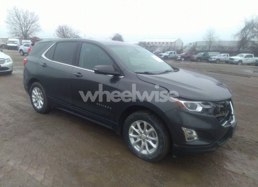 2018 Chevrolet Equinox LT (VIN 2GNAXSEV8J6273266) main photo