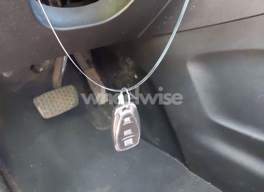 Photo 11 of 2018 Chevrolet Equinox LT (VIN 2GNAXSEV8J6288933)