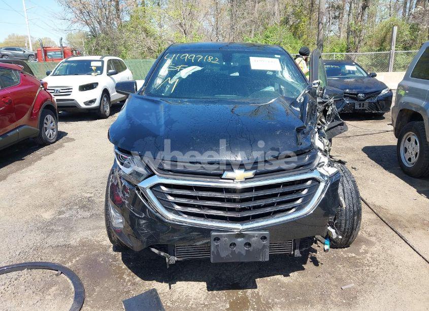 Photo 12 of 2018 Chevrolet Equinox LT (VIN 2GNAXSEV8J6288933)