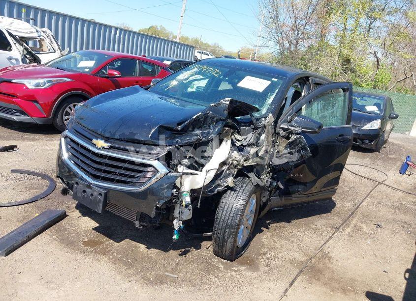 Photo 6 of 2018 Chevrolet Equinox LT (VIN 2GNAXSEV8J6288933)