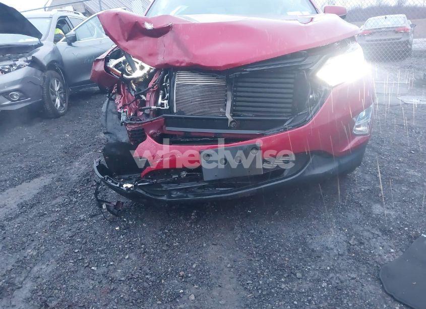 Photo 6 of 2018 Chevrolet Equinox LT (VIN 2GNAXSEV8J6306928)