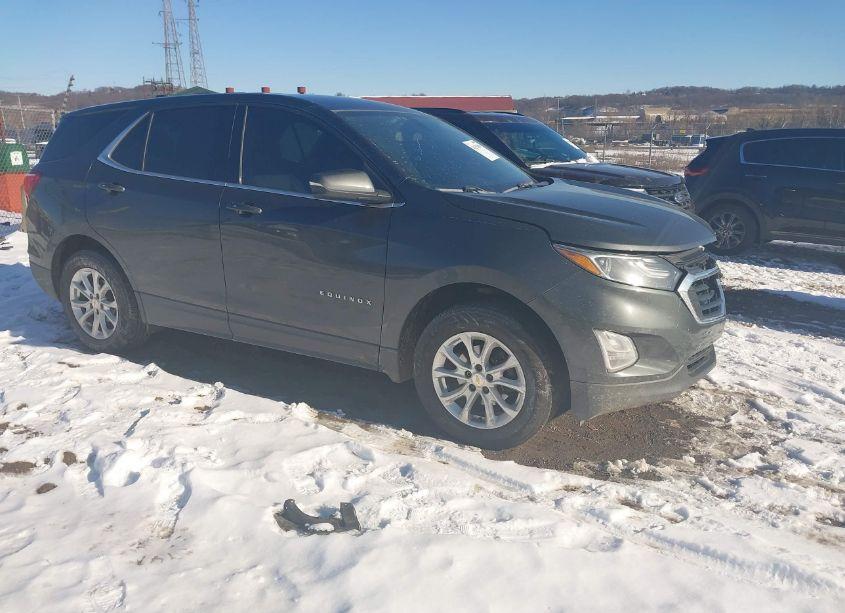 2018 Chevrolet Equinox LT (VIN 2GNAXSEV8J6349097) main photo
