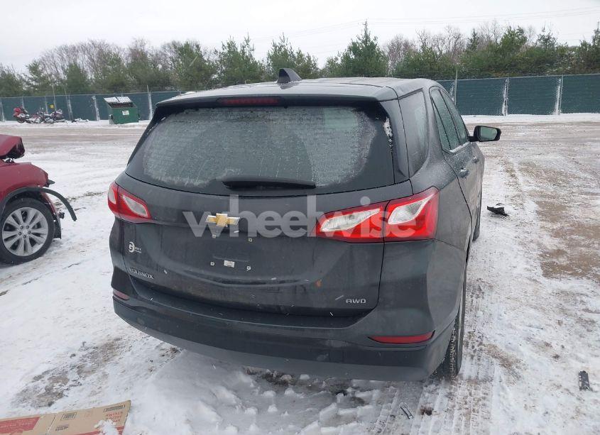 Photo 4 of 2019 Chevrolet Equinox LS (VIN 2GNAXSEV8K6117021)