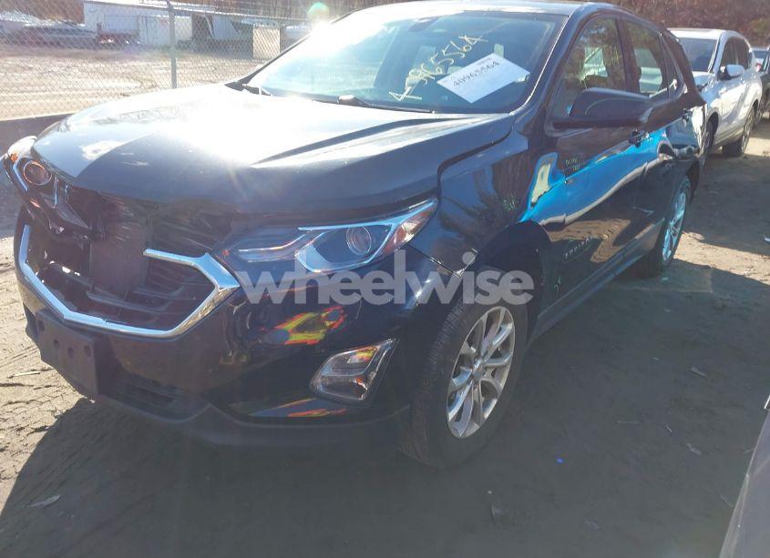 Photo 2 of 2019 Chevrolet Equinox LS (VIN 2GNAXSEV8K6119853)