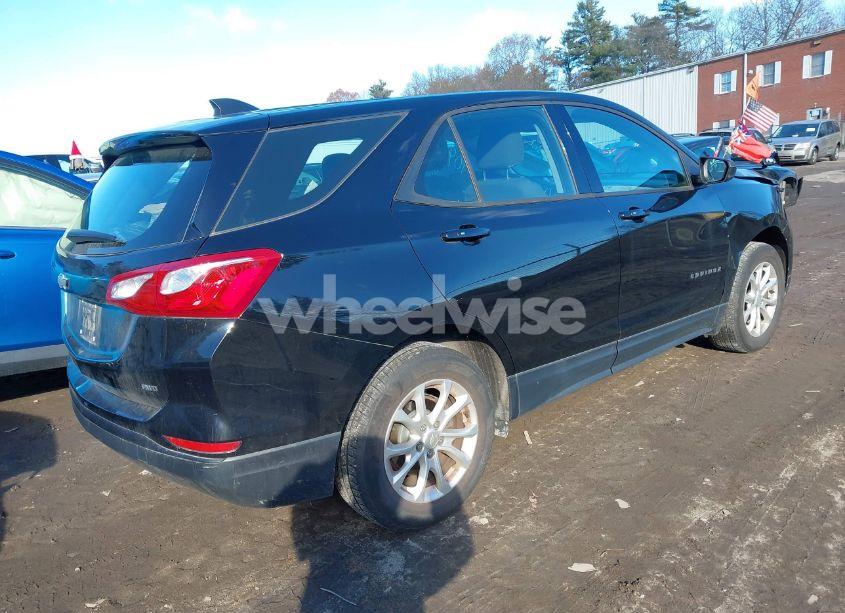 Photo 4 of 2019 Chevrolet Equinox LS (VIN 2GNAXSEV8K6119853)